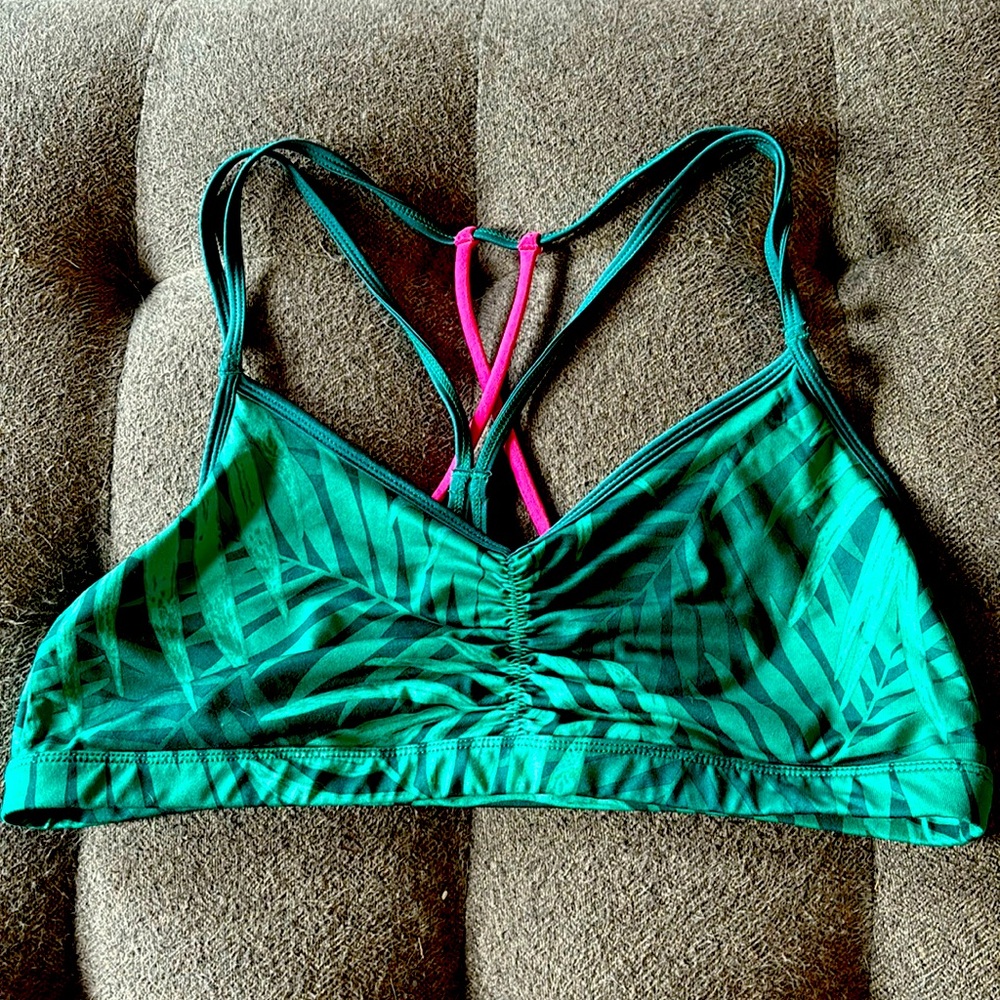 Old Navy Active Go Dry Sports Bra